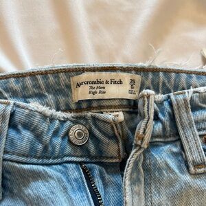 Abercrombie jeans